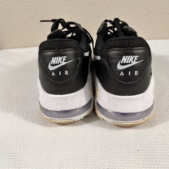 Nike Air Max Excee Womens Size 10.5 Black White Shoes Sneakers Running - Picture 3 of 12